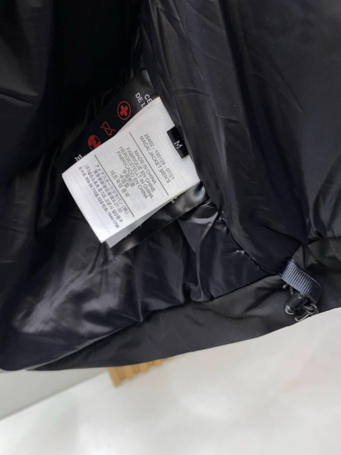ARCTERYX CLOTHERS AXCS-001