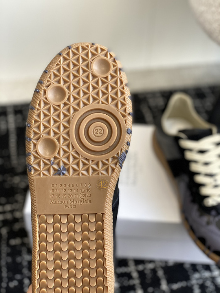 Ma*iso*n Mar*giela MAMA-056
