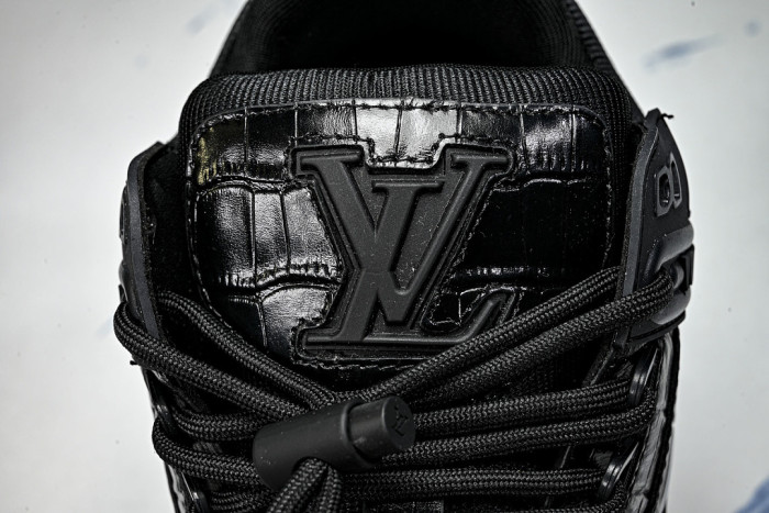 L*VT TRAINER MAXI LVSMS-007