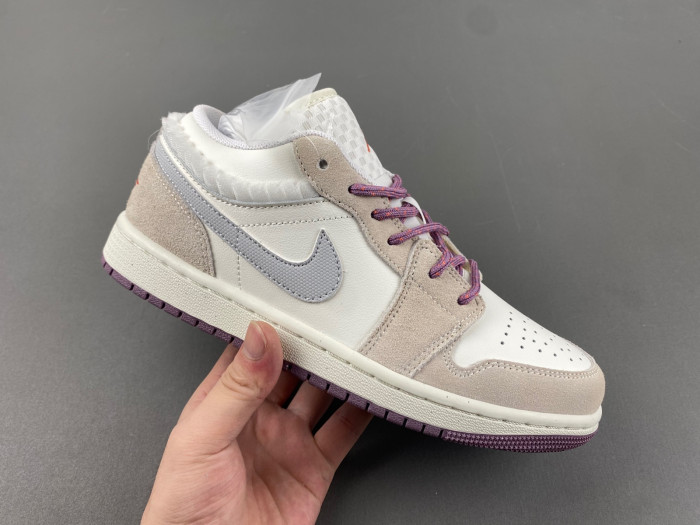 Air Jordan 1 Low OG FQ8094-100