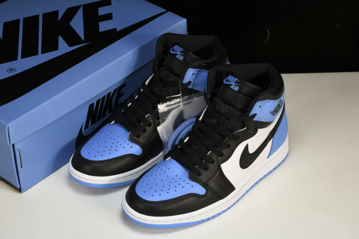 air jordan 1 high og“university blue” dz5485-400