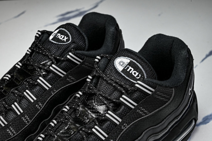 Nike Air Max 95 R1474-010