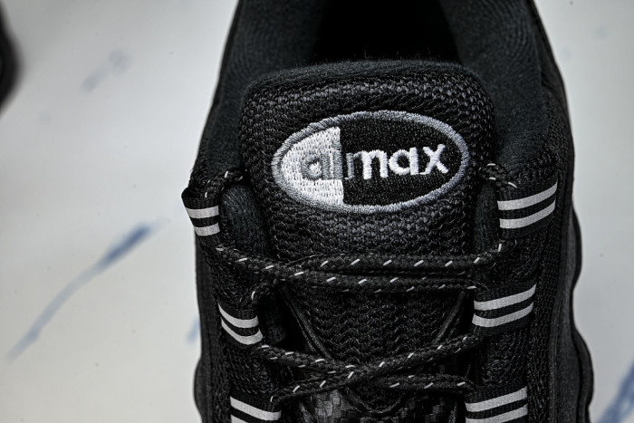 Nike Air Max 95 R1474-010