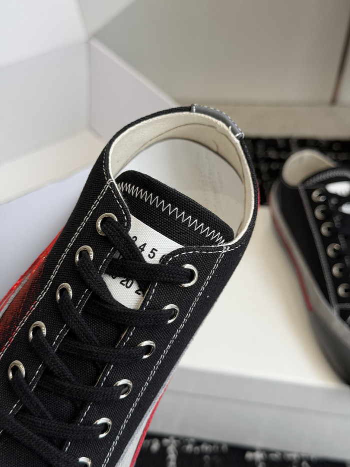 Ma*iso*n Mar*giela MNMA-0201