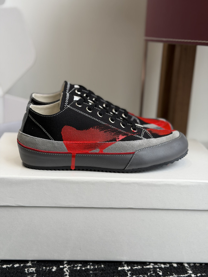 Ma*iso*n Mar*giela MNMA-0201