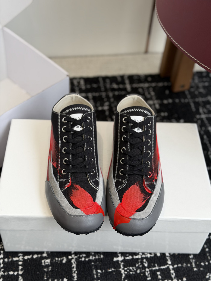 Ma*iso*n Mar*giela MNMA-0201