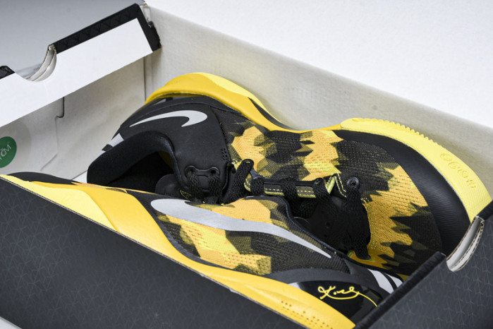 nike zoom kobe 8  555286-077