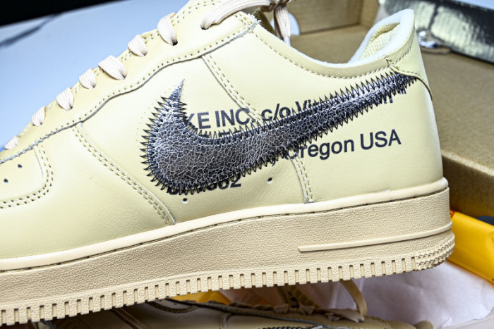 Kobe Bryant x Nike Air Force 1 Low University Gold FD6900-200