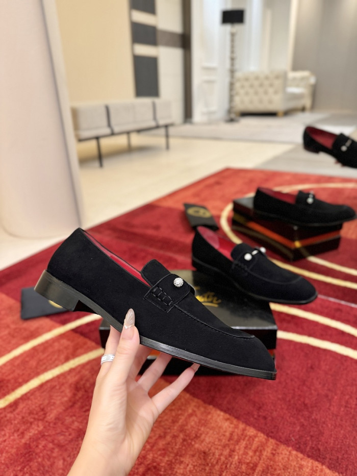 C*HRISTIAN L*BUBOUTIN CL-120