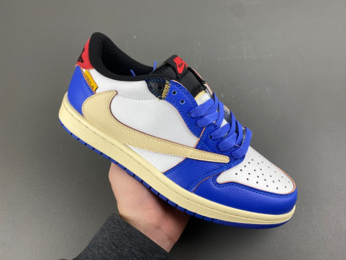 Travis Scott x Air Jordan 1 Low OG DM7888-111