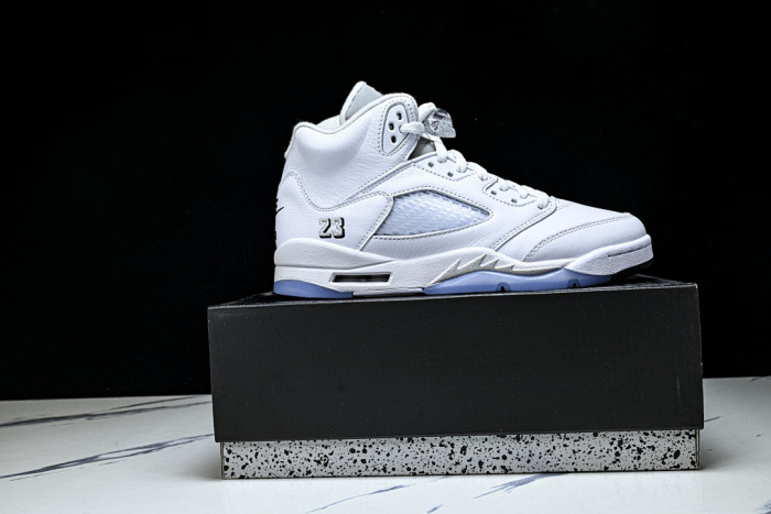 Air Jordan 5 Retro HQ7980-103