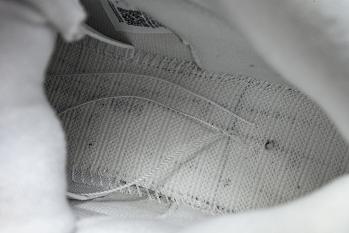 Air Jordan 5 Retro HQ7980-103