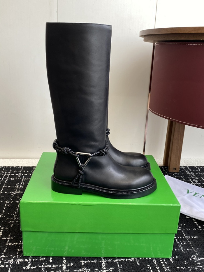 B0tt*ga Ven*ta SNEAKER BVBS-017