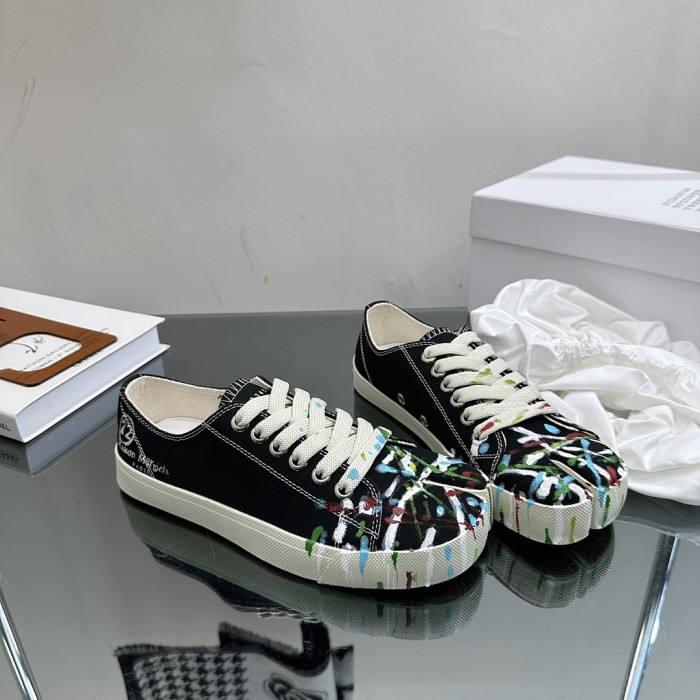 Ma*iso*n Mar*giela MAMA-0159