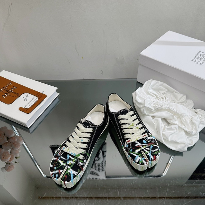 Ma*iso*n Mar*giela MAMA-0159