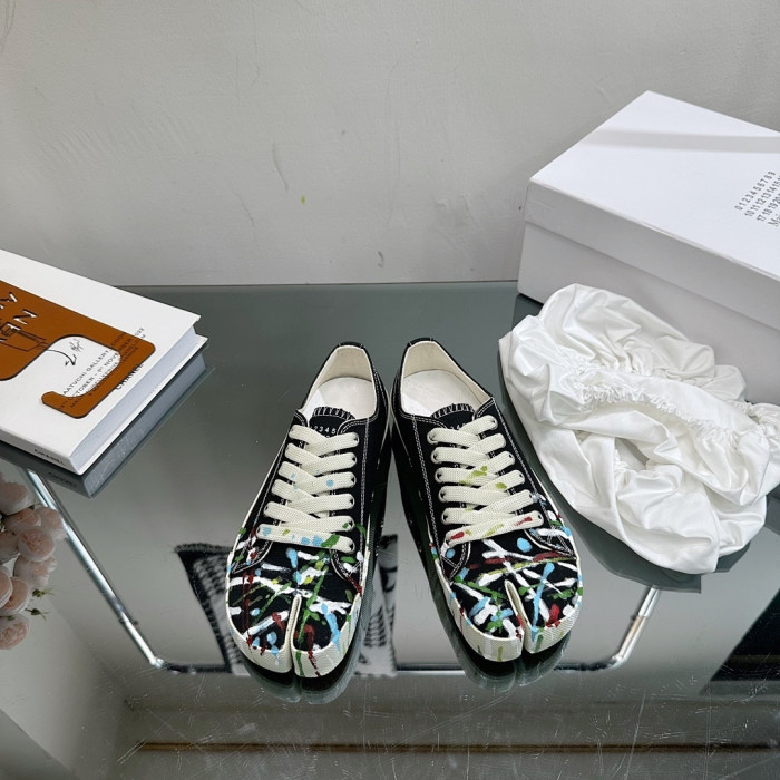 Ma*iso*n Mar*giela MAMA-0159