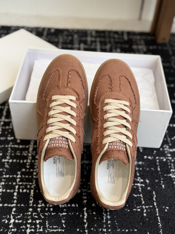 Ma*iso*n Mar*giela MNMA-0223