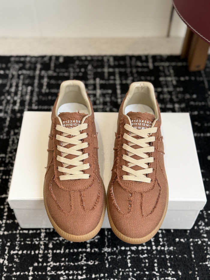 Ma*iso*n Mar*giela MNMA-0223
