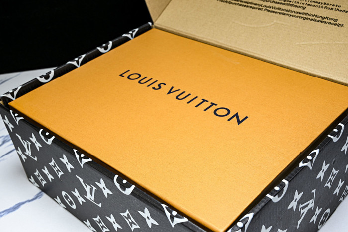 LVT SNEAKERS LVSRS-0110