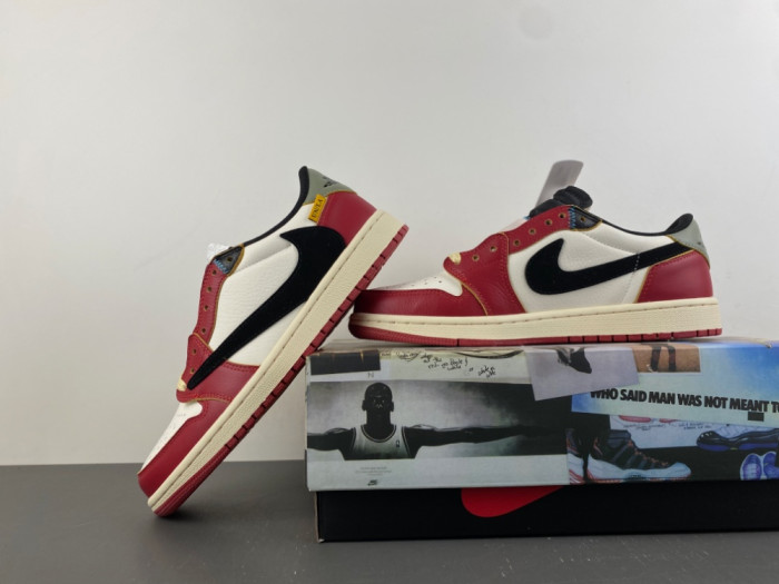 Travis Scott x Air Jordan 1 Low OG DM7866--600