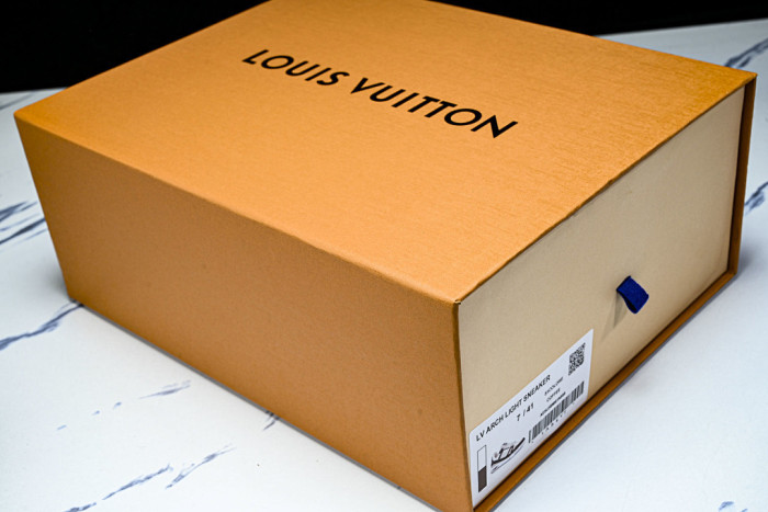 LVT SNEAKERS LVSRS-0107