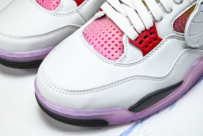 NIKE AIR JORDAN 4 RETRO JA1135-100