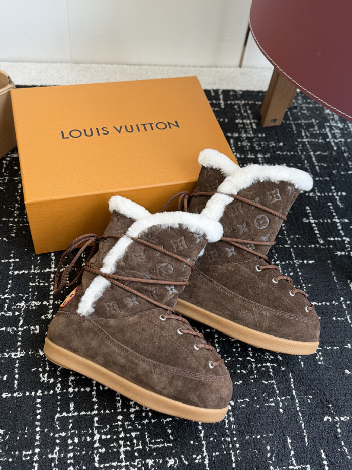L**V**T* BOOTS LVTBS-066