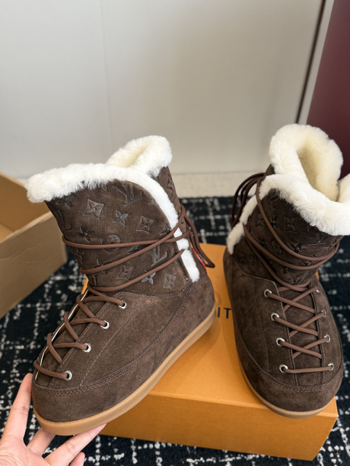 L**V**T* BOOTS LVTBS-066