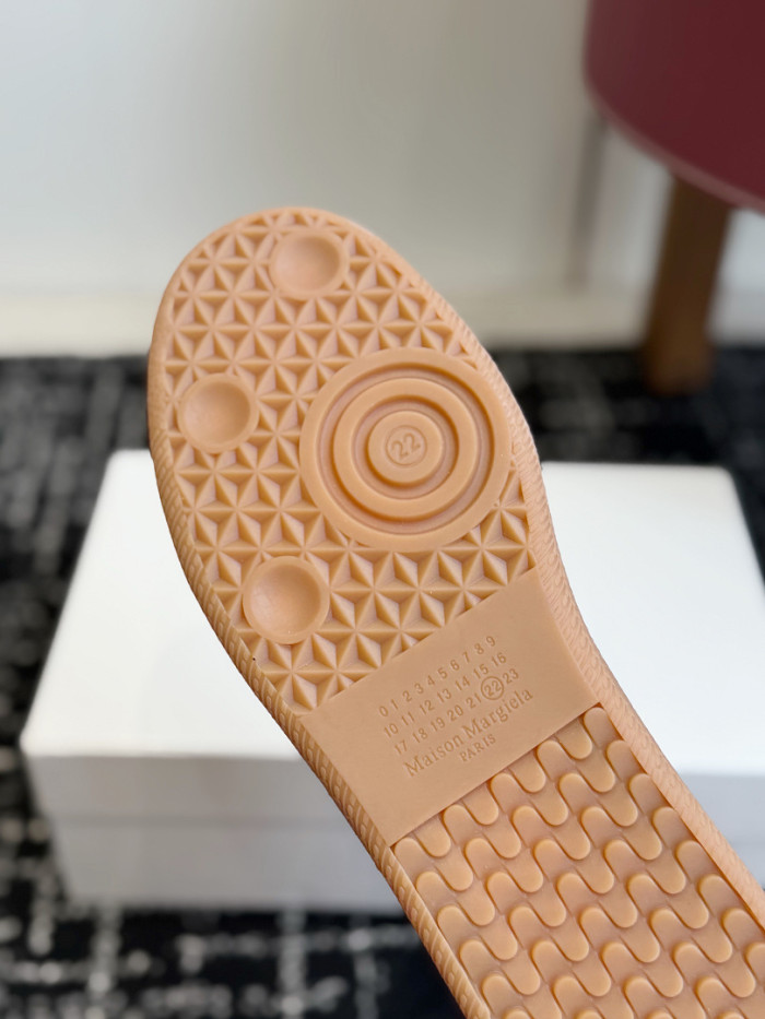 Ma*iso*n Mar*giela MNMA-0206