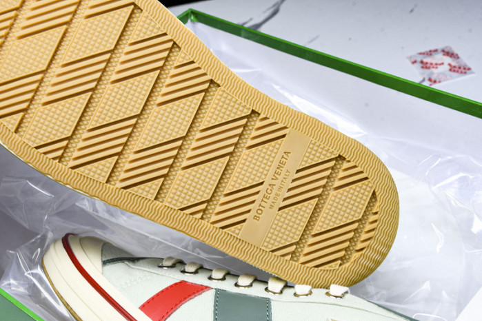 b0tt*ga Ven*ta sneaker bvs-035
