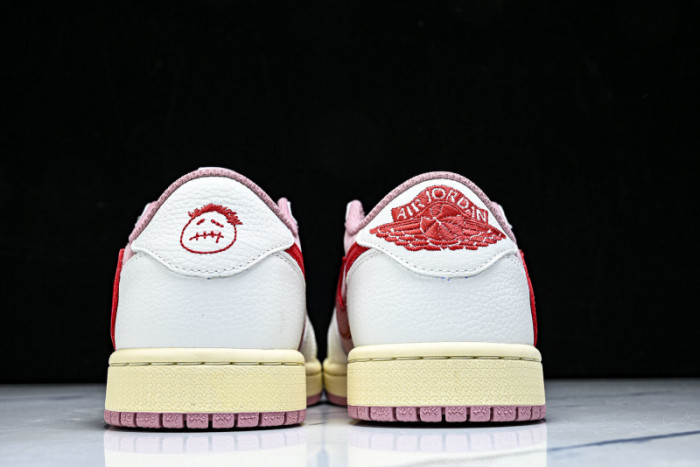 Travis Scott x Air Jordan 1 DM7866-100