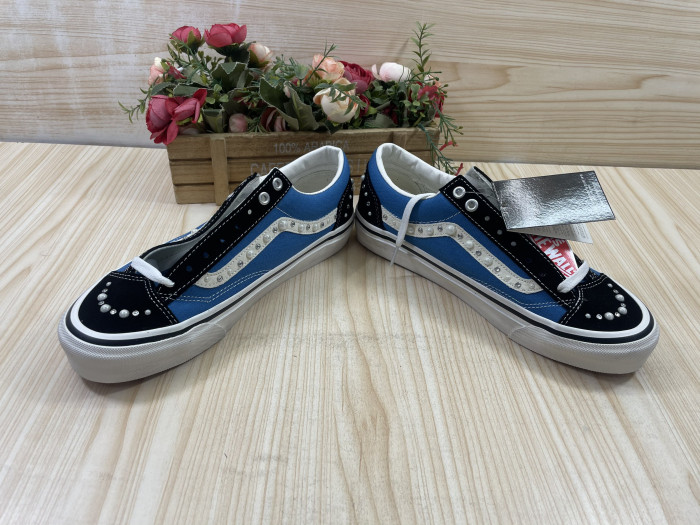 V*ANS SNEAKER VSR-003