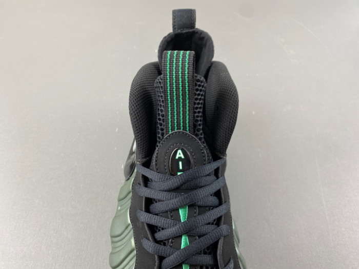 Nike Air Foamposite One “Pine Green” HF0794-300