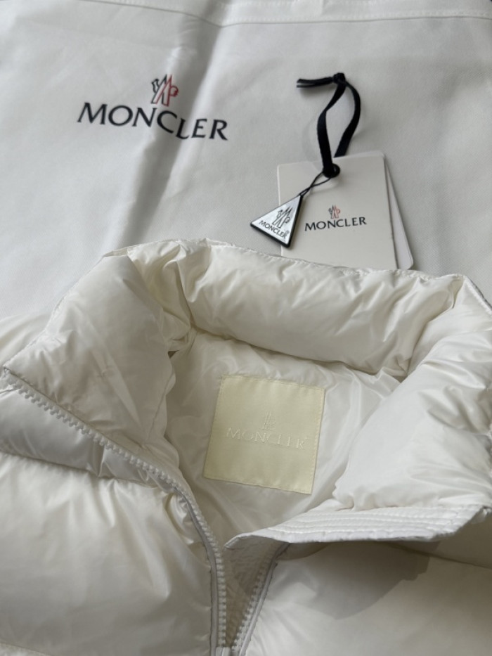 M0NCLER J-051