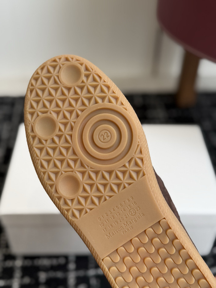 Ma*iso*n Mar*giela MNMA-0234