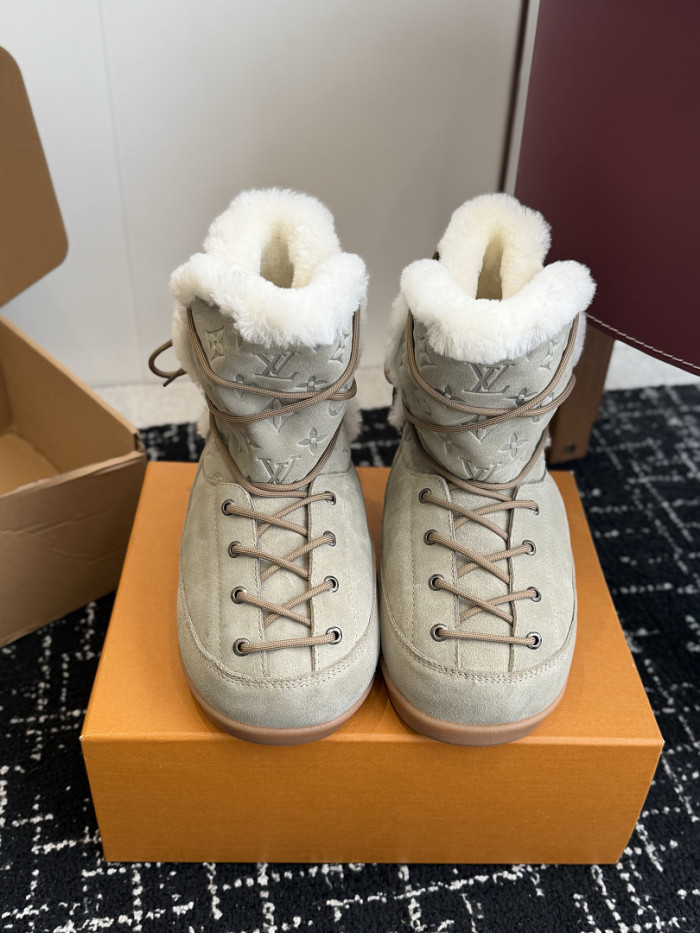 L**V**T* BOOTS LVTBS-065