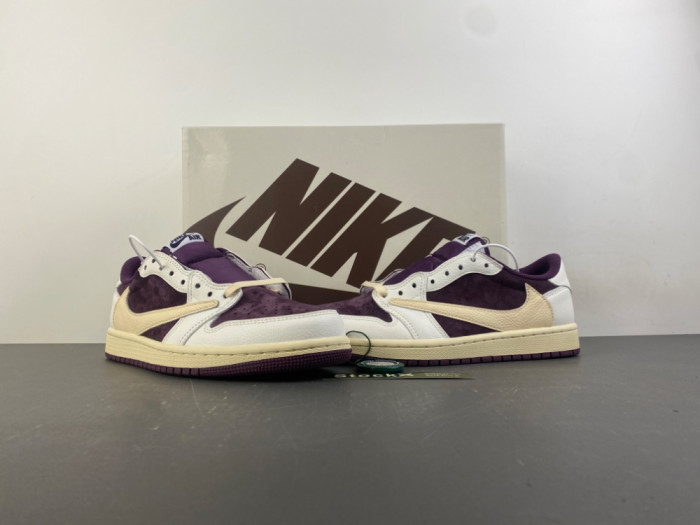 Travis Scott x Air Jordan 1 Low DZ4137-700