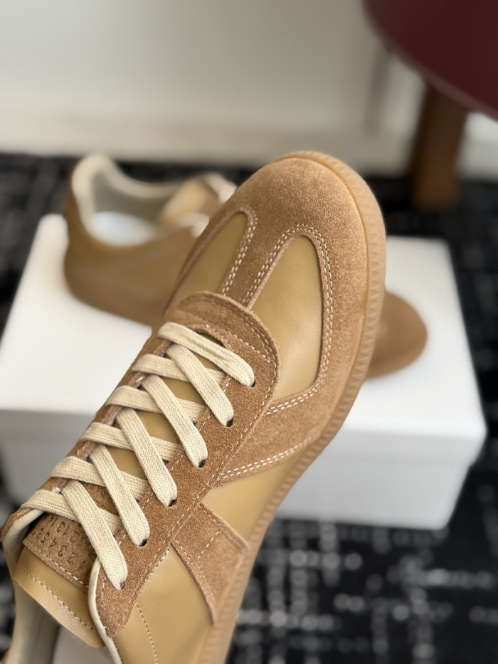 Ma*iso*n Mar*giela MNMA-0227