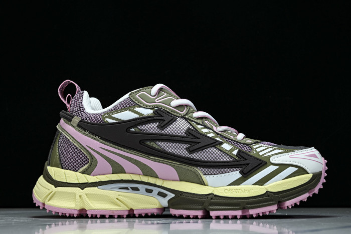 C/O​ SNEAKERS CO-072