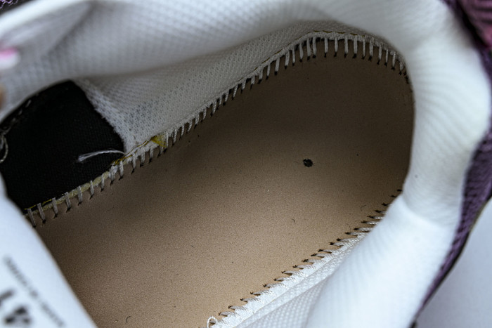 C/O​ SNEAKERS CO-072