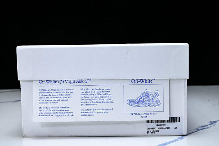 C/O SNEAKERS CO-069