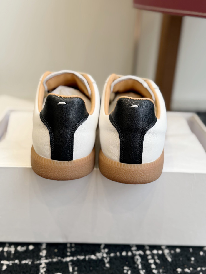 Ma*iso*n Mar*giela MNMA-0209