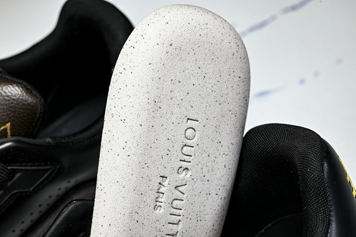 LVT SNEAKERS LVSRS-0251
