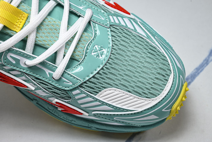 C/O​ SNEAKERS CO-078