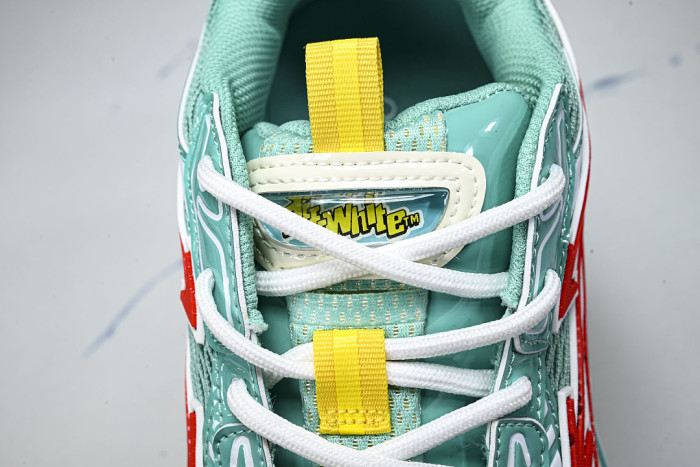 C/O​ SNEAKERS CO-078