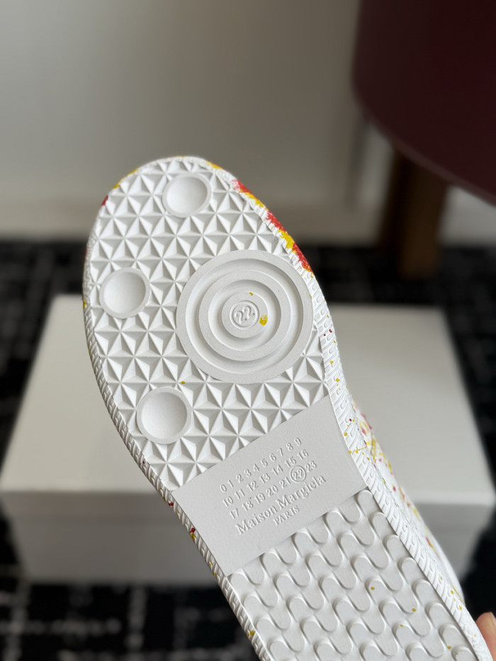 Ma*iso*n Mar*giela MNMA-0240