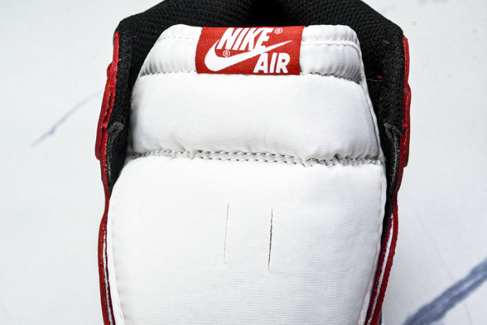 Jordan 1 Retro Chicago 555088-101