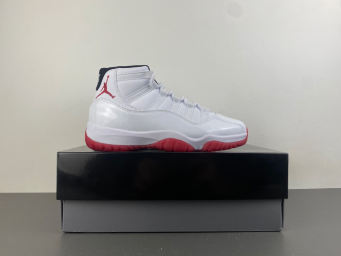 Air Jordan 11 Retro T8012-160