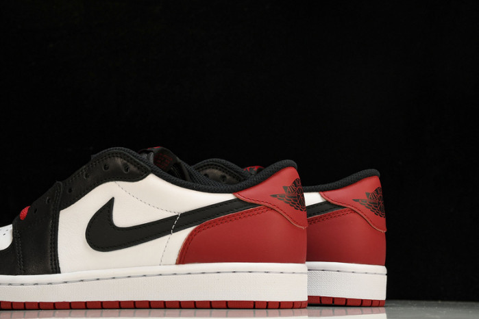 air jordan 1 low og“black toe” cz0790-106