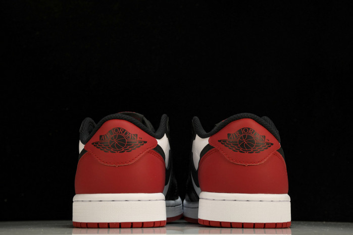 air jordan 1 low og“black toe” cz0790-106